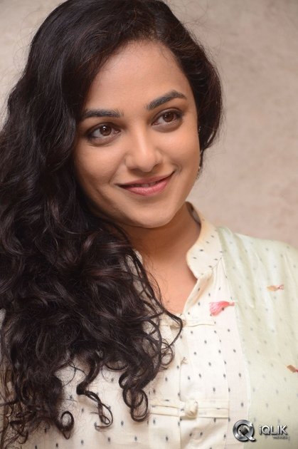 Nithya-Menen-at-100-Days-Of-Love-Movie-Audio-Launch